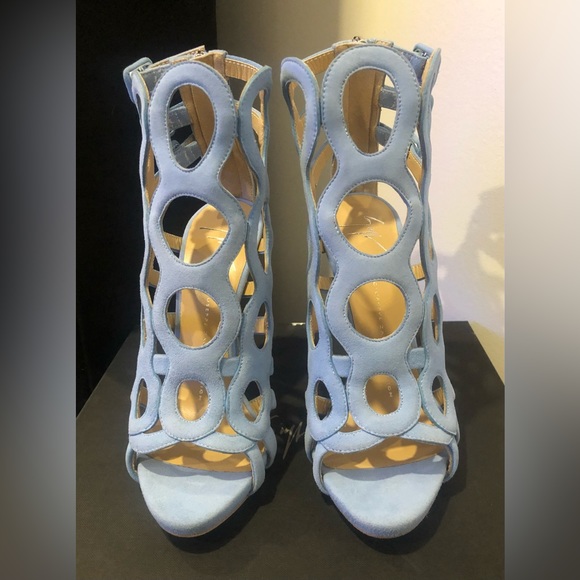 Giuseppe Zanotti Coline Cutout Suede Sandals -Blue (36.5) - Picture 2 of 5